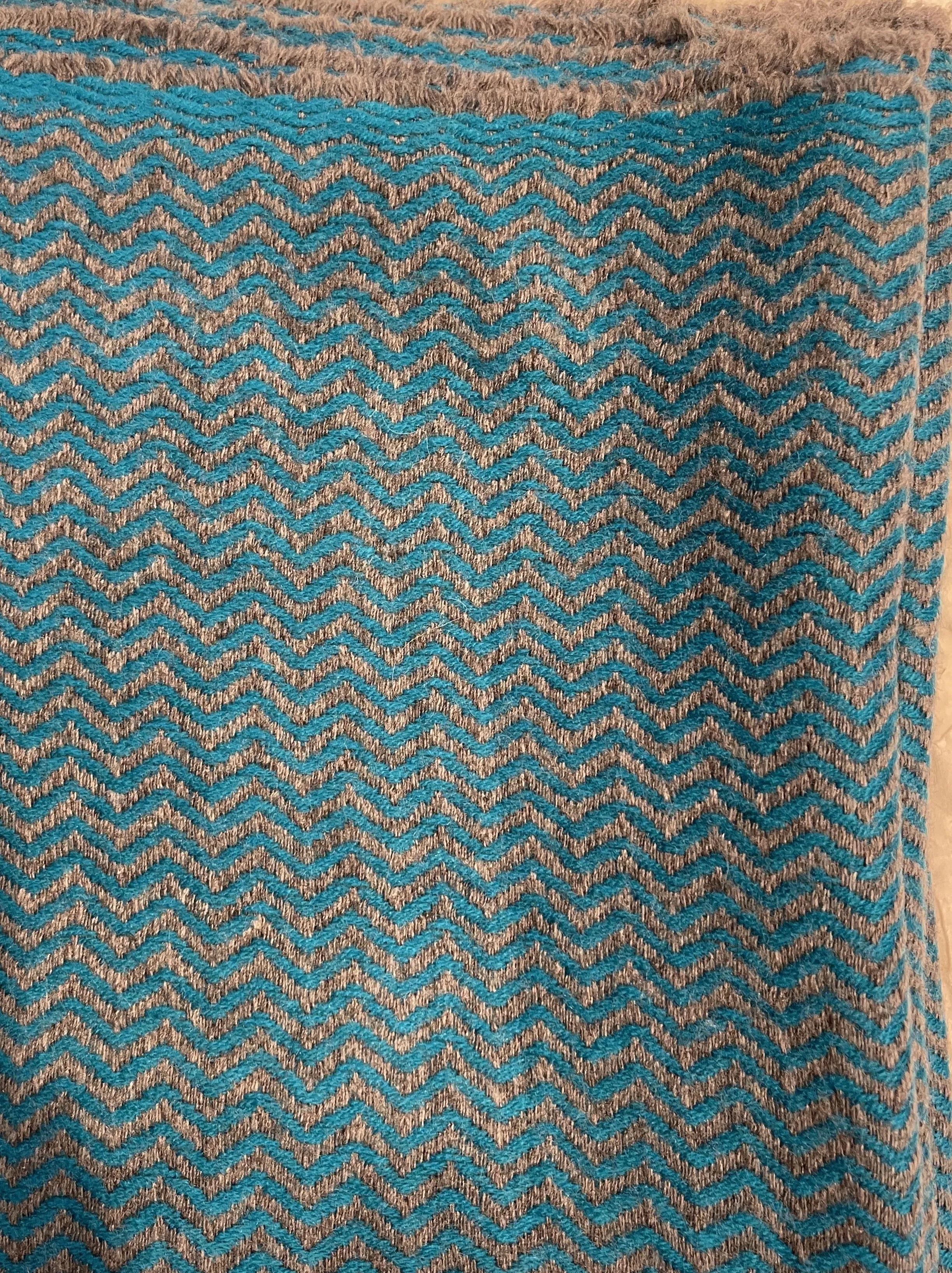 Cashmere Throw/Wrap - Chevron Lake