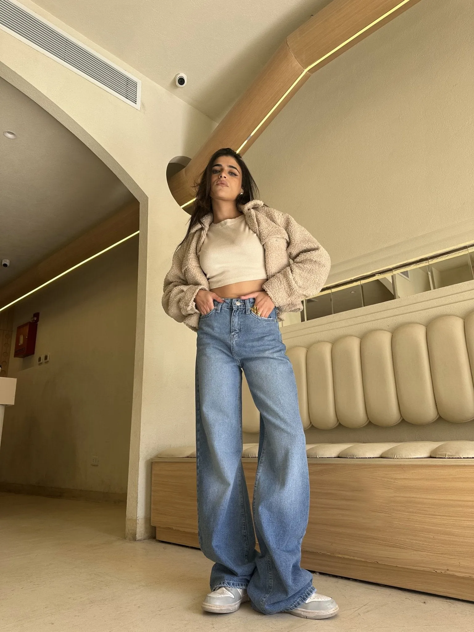 Cloud Baggy - Medium Wash Jeans.