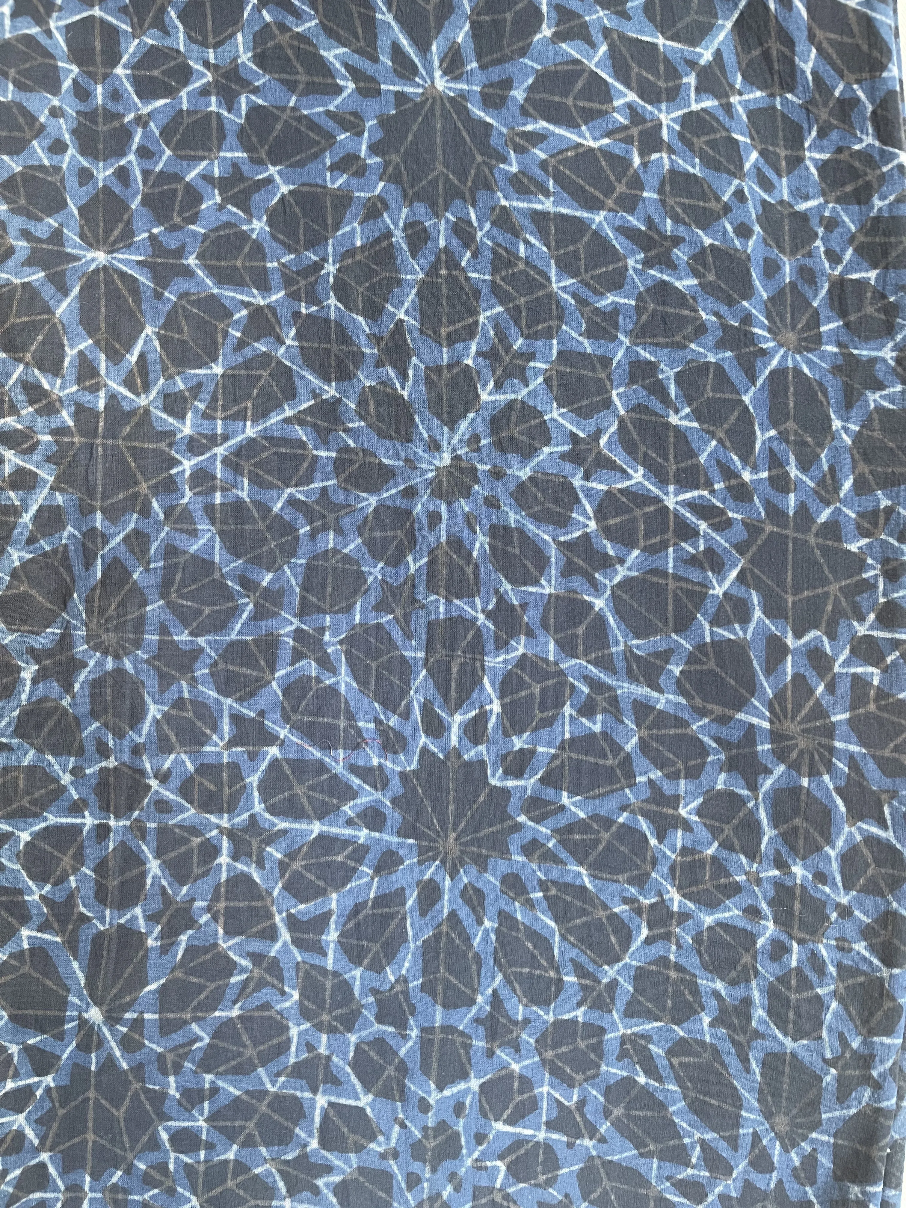Fine Muslin Ajrakh Neck Warmer - Reflection
