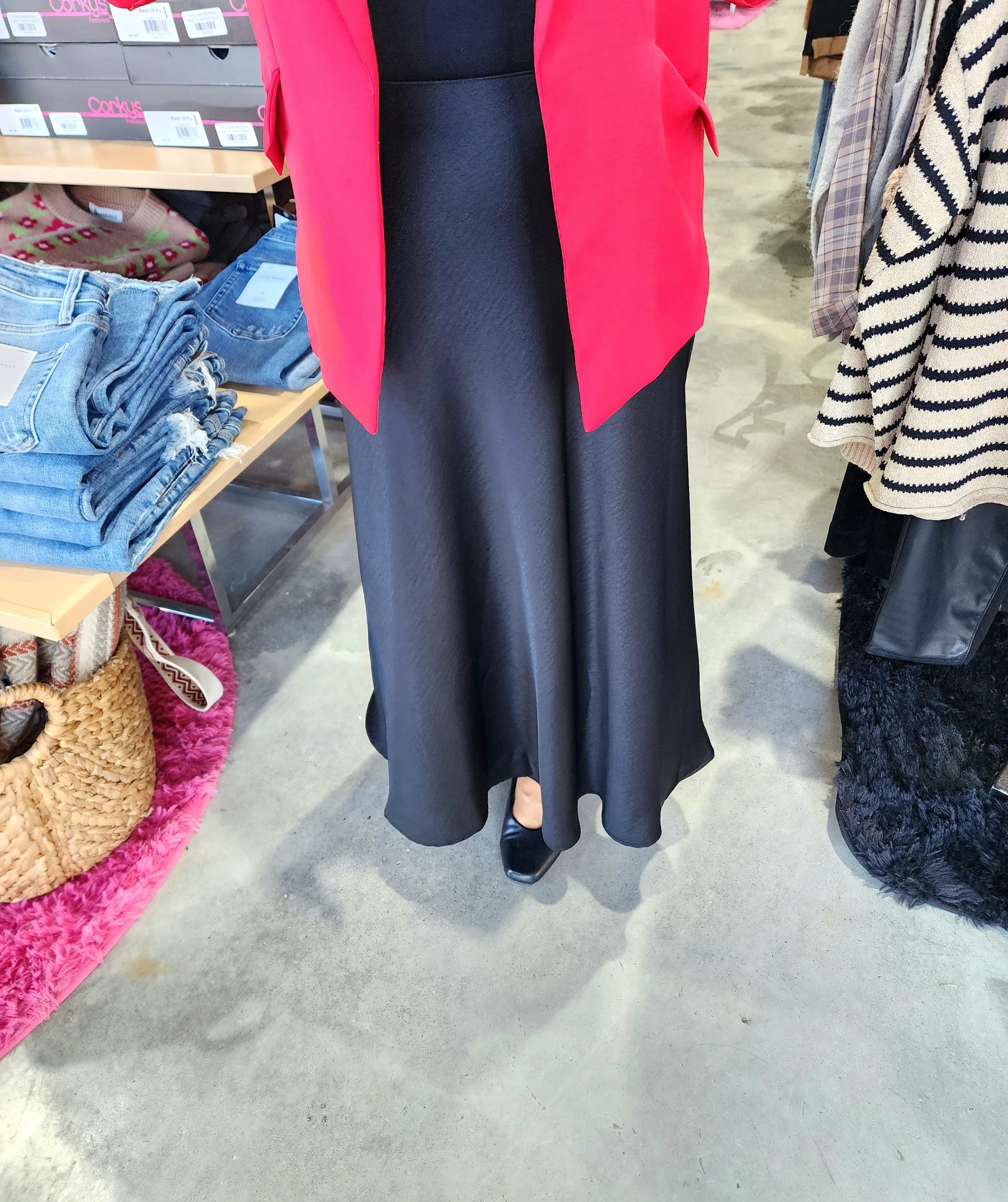 Simply Sleek Skirt