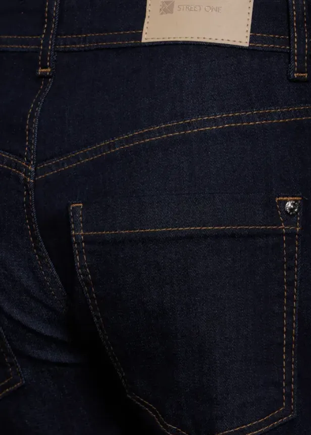 STREET ONE<BR>
Wide Casual Jeans<BR>
Denim<BR>